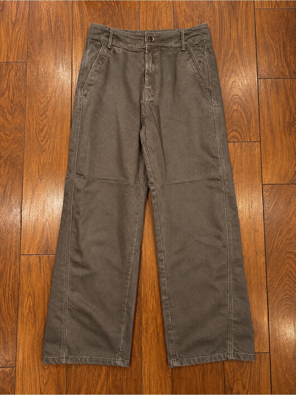 Zara Wide-Leg Jeans in a Faded Brown Color. Sz 10. NWOT